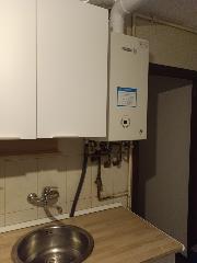 Para esta instalación, Sonia y Carlos, utilizaron diversos elementos de la cocina antigua