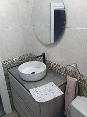 Mueble moderno, con pila de sobreponer